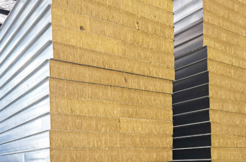 影響聚氨酯夾芯板價(jià)格的因素有哪些呢？